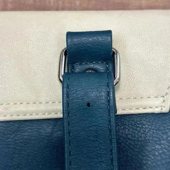 Disney Boutique Princess Ariel Little Mermaid Crossbody Purse Bag Art Watercolor - Picture 12 of 15